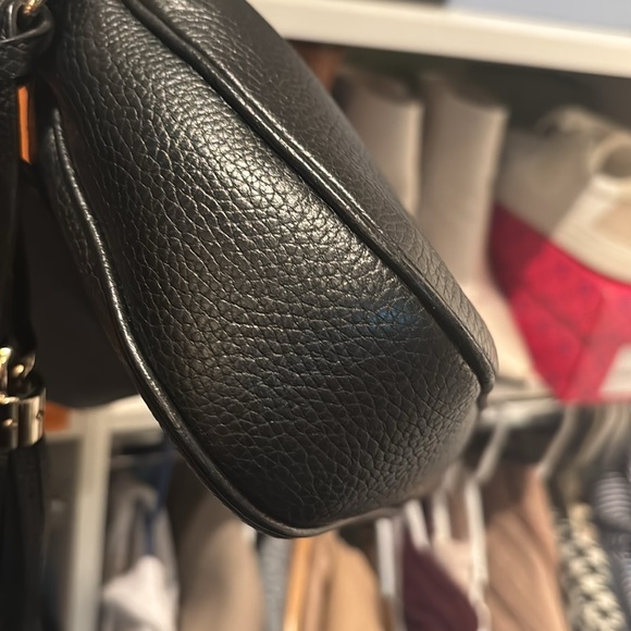 Brand new. Leather Black Gucci bag. It is a shoulder/crossbody with chain strap - Picture 10 of 11